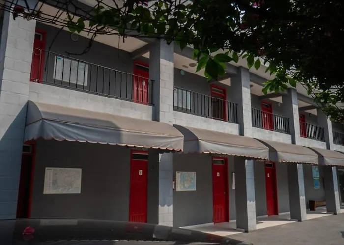 Urbano Suítes